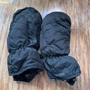Manzella Warm Black Bubble Down Mitts